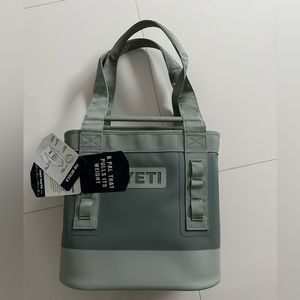 Yeti carryall tote bag